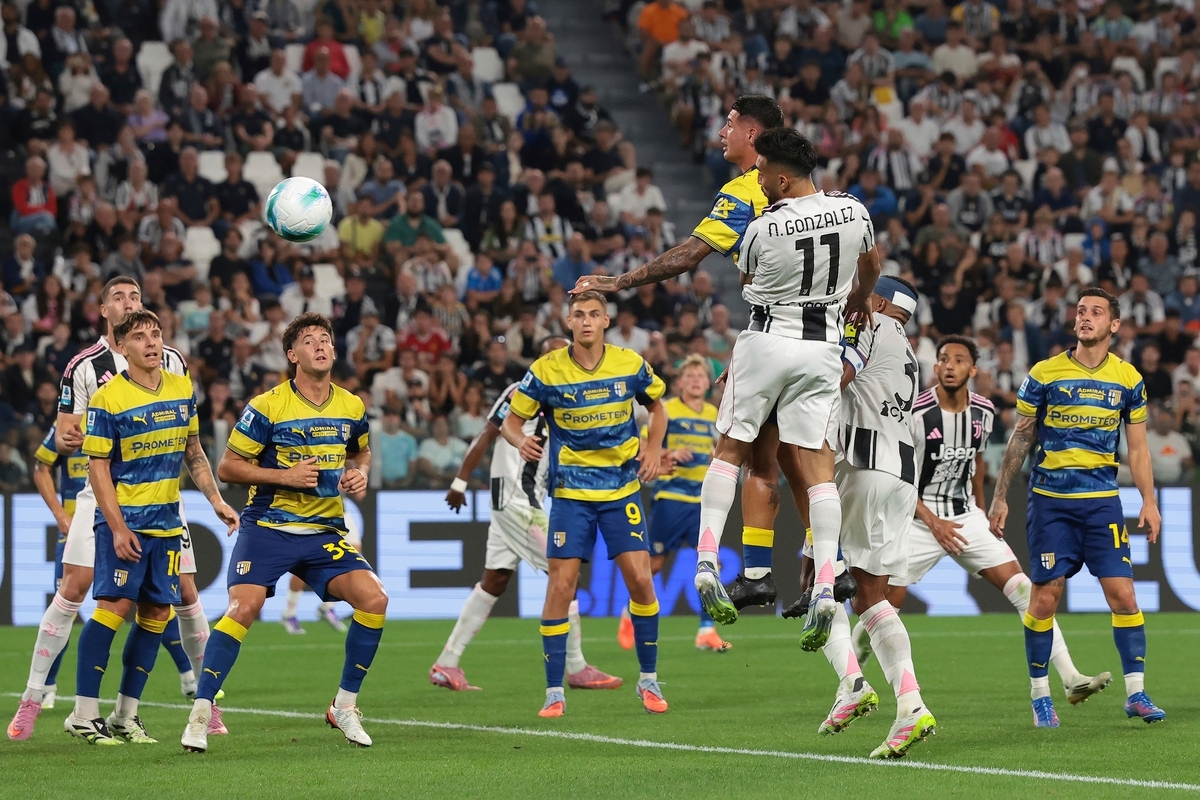 包含里昂客场逆转马赛，法甲欧冠资格争夺白热化的词条